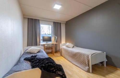 Koillinen District Apartment | Good 3 rooms apartment with free parking & beds for 6!