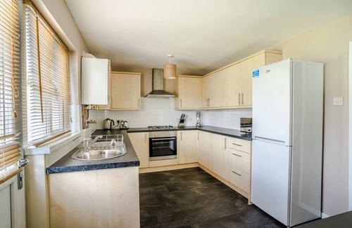 Pontlliw and Tircoed Apartment | Good Nights Sleep at The Twyn