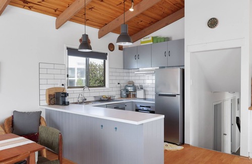 Surf Beach House | Good Vibes at Surf Beach