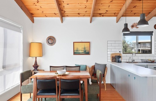 Surf Beach House | Good Vibes at Surf Beach