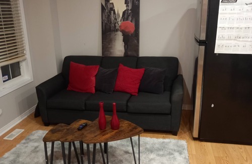 Ajax House | Gorgeous 2 story suite 1 Bedroom, perfect for you.