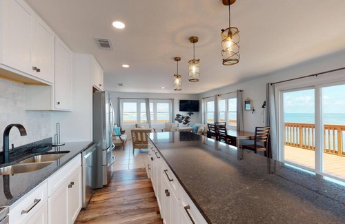 Fort Morgan Pines House | Gorgeous 3 bdrm/2 ba home with panoramic views of Mobile Bay & easy beach access