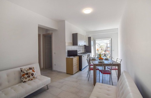 Nicotera Marina Apartment | Gorgeous apartment in Nicotera Marina