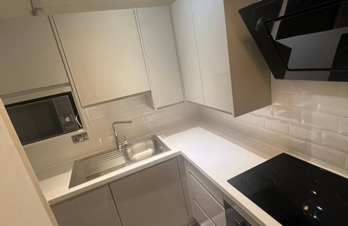 Cathedrals Apartment | Gorgeous apartment in fabulous central Zone 1 location - London Bridge