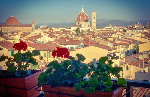 Santa Maria Novella Apartment | Gorgeous City View Apartment in the historical center High speed Wi-FI Elevator