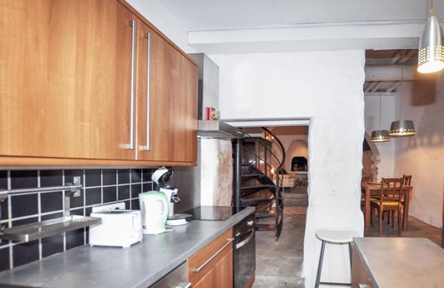 Villeseque-des-Corbieres House | Gorgeous home in Villeseque des Corbier