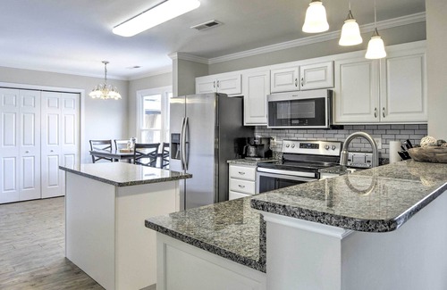 Graham House | Gorgeous Graham Home with Private Outdoor Pool!