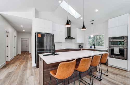 Harrison House | Gorgeous Harrison Getaway w/Patio & Kayak!