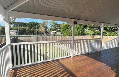 Wellington Point House | Gorgeous Heritage Home