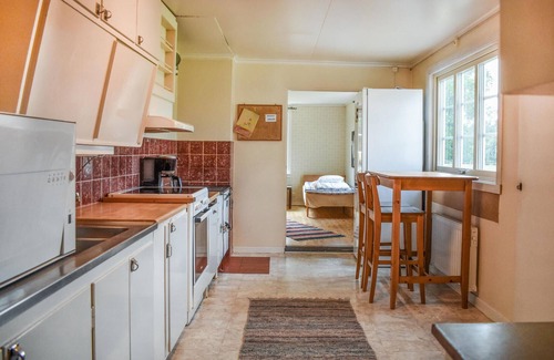 Braas House | Gorgeous home in Braås with kitchen