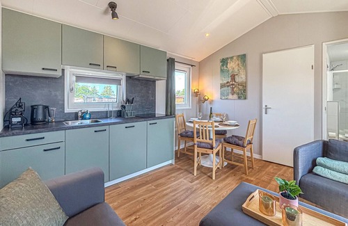 Municipality of Stichtse Vecht House | Gorgeous home in Breukelen with house sea view