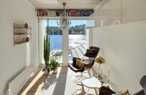 Dalsjofors House | Gorgeous home in Dalsjöfors with sauna