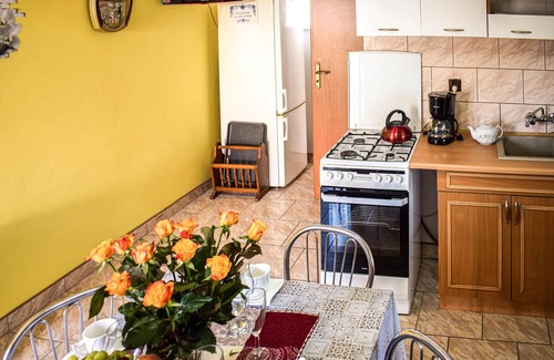 Dzwirzyno House | Gorgeous home in Dzwirzyno with WiFi