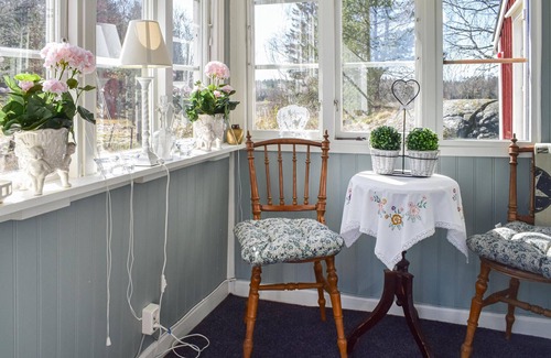 Grastorp House | Gorgeous home in Grästorp with kitchen
