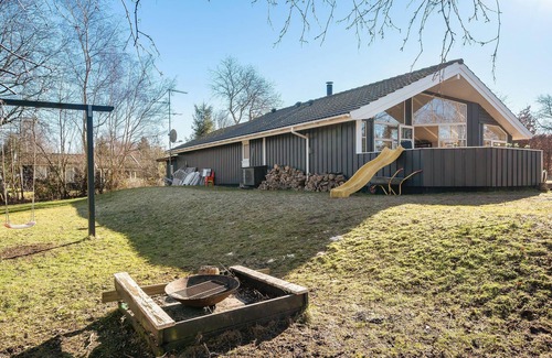 Udsholt Sand House | Gorgeous home in Græsted with sauna