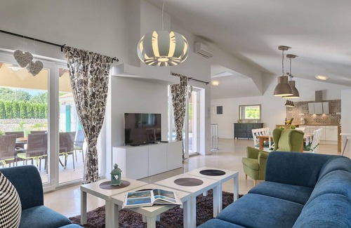 Sveta Nedelja House | Gorgeous home in Labin - Rabac
