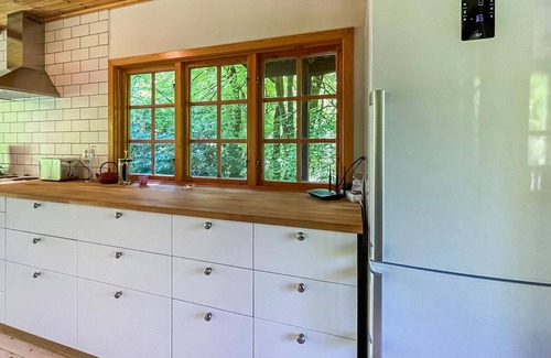 Ljung House | Gorgeous home in Mollaryd with WiFi