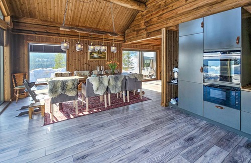 Lardal Municipality House | Gorgeous home in Passebekk with kitchen