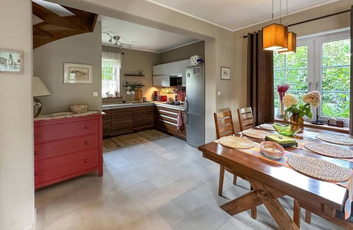 Ustron House | Gorgeous home in Ustron with WiFi