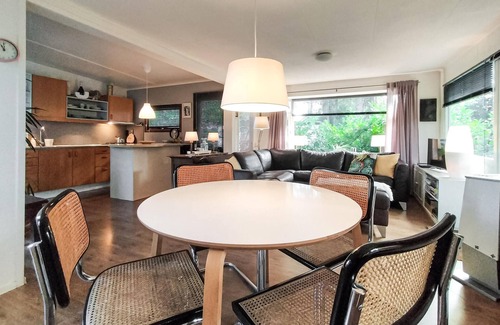 Vorden House | Gorgeous home in Vorden with WiFi