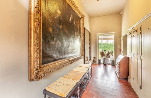 Leuven Villa | Gorgeous mansion in garden park — large parking, accessible & self check-in