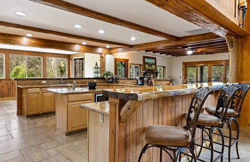 North Fork Cabin | Gorgeous North Fork Cabin Near Bass Lake!