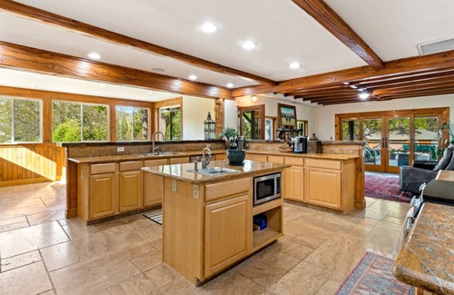 North Fork Cabin | Gorgeous North Fork Cabin Near Bass Lake!