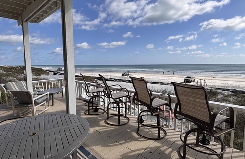 Boardwalk House | Gorgeous Ocean Front Beach Home. Easy stroll to Restaurants and Night Life.