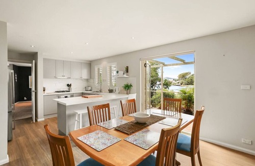 Church Point House | Gorgeous Pittwater Views