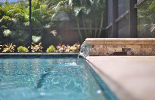Arlington Park House | Gorgeous Private Home with Heated Pool