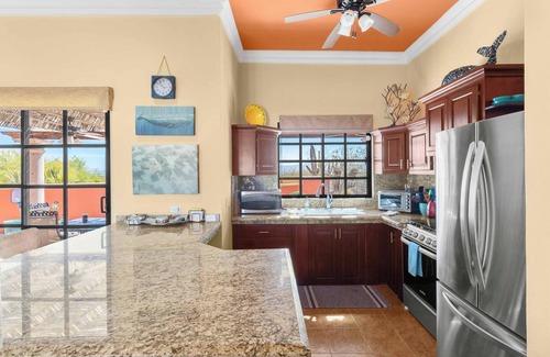 El Centenario House | Gorgeous Private Home with 360 degree Vistas and Heated Pool