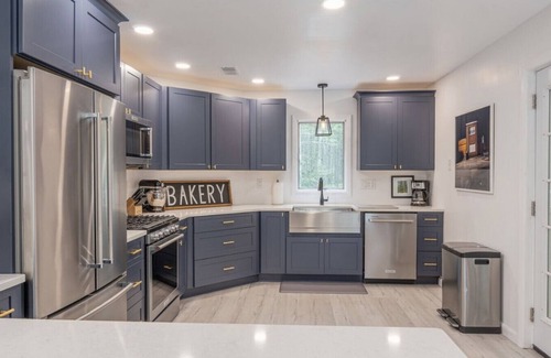 Town of Lumberland House | Gorgeous Spacious House w/Hot Tub in Glen Spey