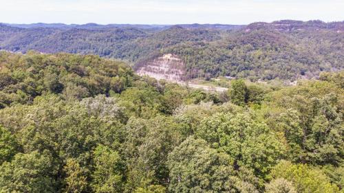 Slade House | Gorgeous View Cabin
