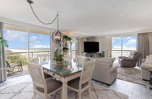 Arcadian Shores Apartment | Gorgeously remodeled 2 bedroom ocean front unit - 509 South Hampton condo