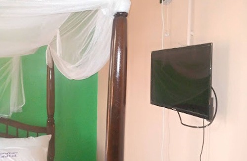 Mukono Hotel | Governors Hotel