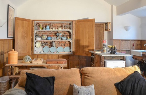 Hurworth-on-Tees Cottage | Grace’s Retreat is a great choice for a romantic break, surrounded by beautiful countryside with wal