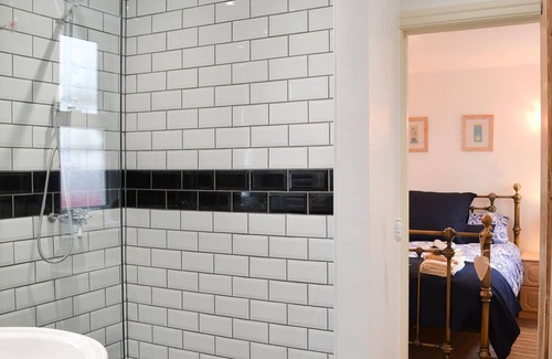 Hurworth-on-Tees Cottage | Grace’s Retreat is a great choice for a romantic break, surrounded by beautiful countryside with wal