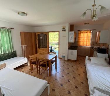 Esztergom Apartment | Gran Camping & Panzió