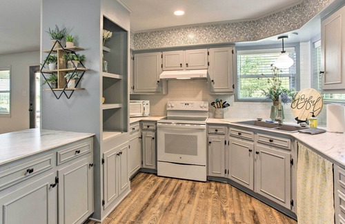 Sulphur Bluff House | 'Gran's Getaway' - Peaceful Texas Retreat