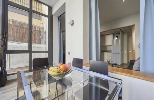 Esquerra de l'Eixample Apartment | Gran Via Terrace Barcelona