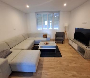 Douai Apartment | Grand appartement au calme proche du centre-ville