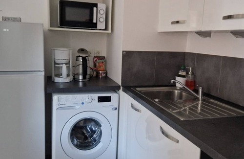 Toulouse East Apartment | Grand Apt T3, Centre, Gare, Métro, Parking Privé
