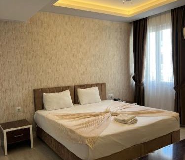 Akdeniz Hotel | Grand Black Hotel
