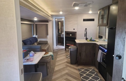 Williams RV Rental | Grand Canyon RV Glamping