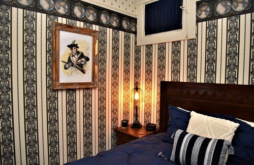 Herkimer Bed & Breakfast | Grand Colonial B&B