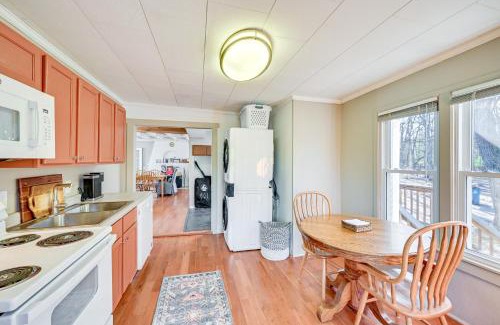 Grand Junction House | Grand Junction Lake Home 13 Mi to South Haven!