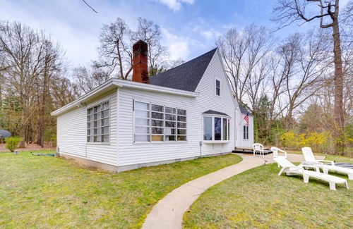 Grand Junction House | Grand Junction Lake Home 13 Mi to South Haven!