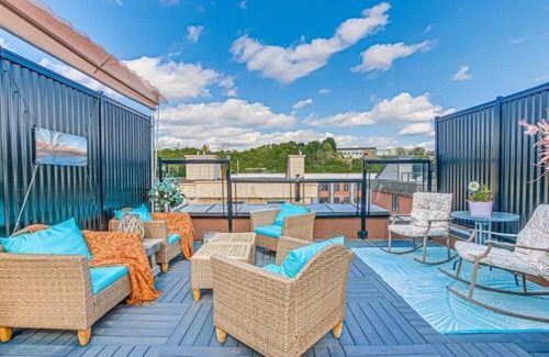Paris Condo | Grand River.Grand View executive condo Downtown Paris