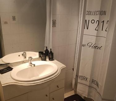 Romans-sur-Isere Apartment | Grand Studio meublé chez COCO