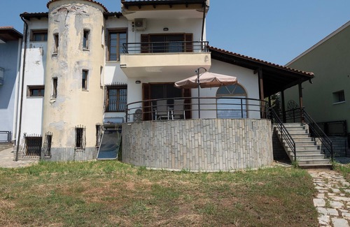 Krinidhes Villa | Grand Villa Philippi